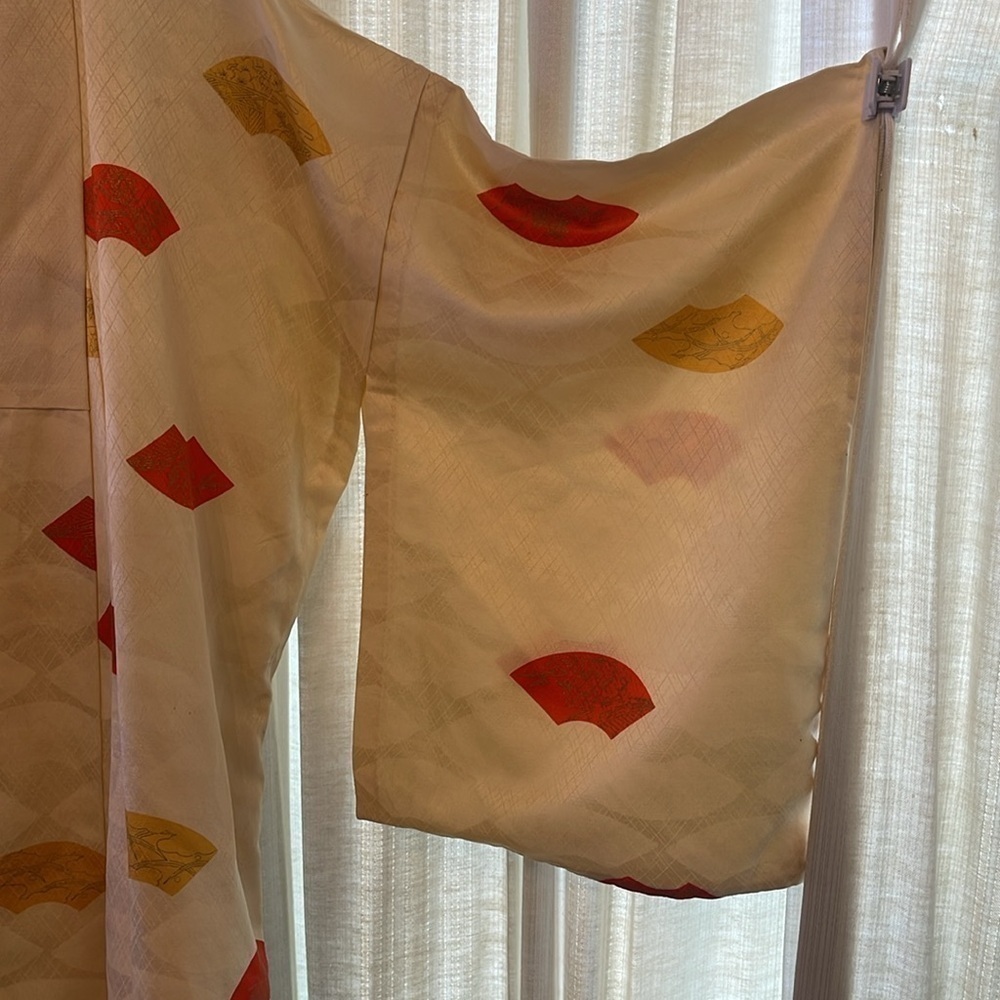 Best Quality Made in Japan Vintage Kimono - Picture 6 of 6
